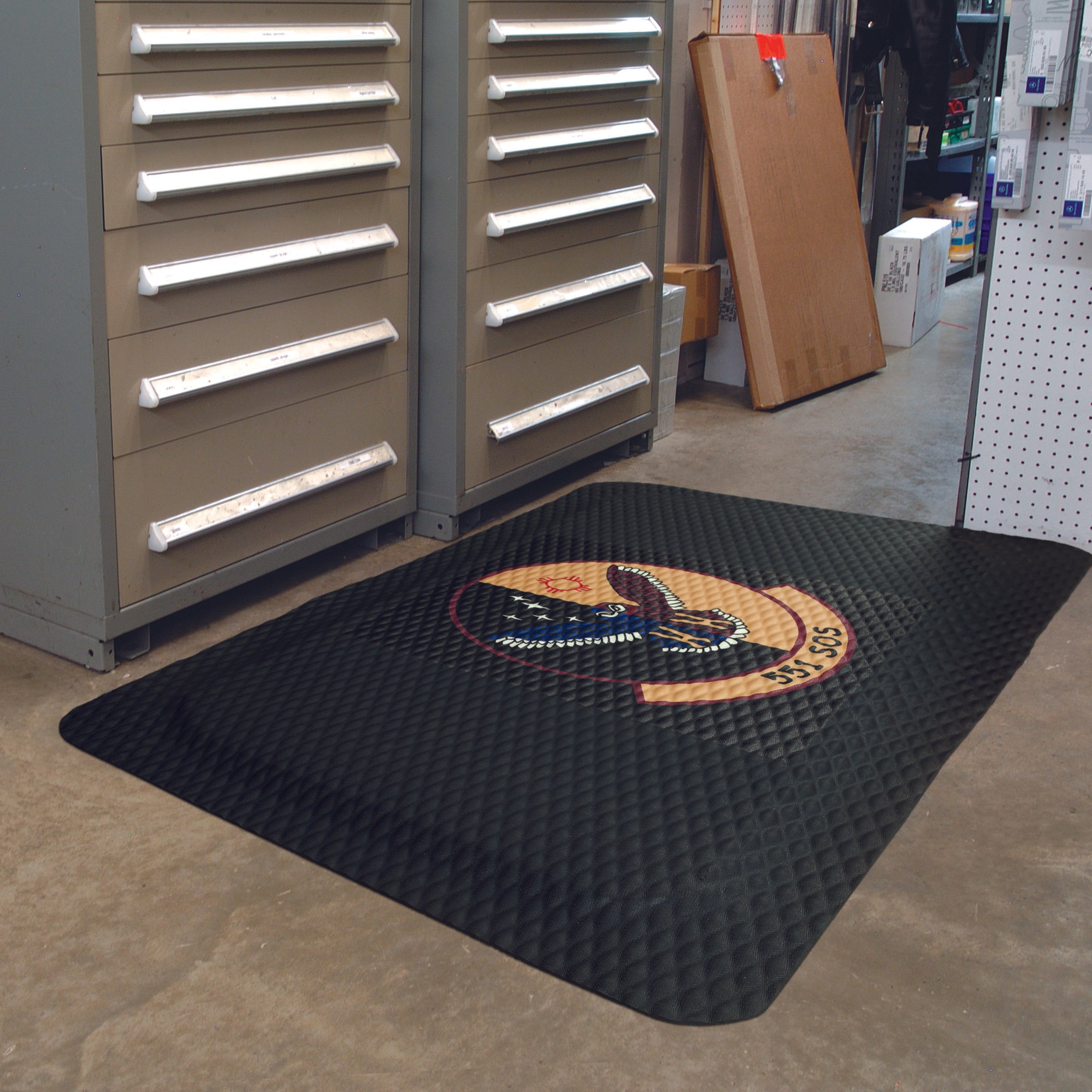 http://www.customlogodoormats.com/cdn/shop/files/HogHeavenImpressions.jpg?v=1692824347